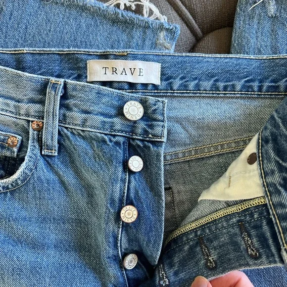 TRAVE Denim Straight Leg Jeans - Picture 4 of 7